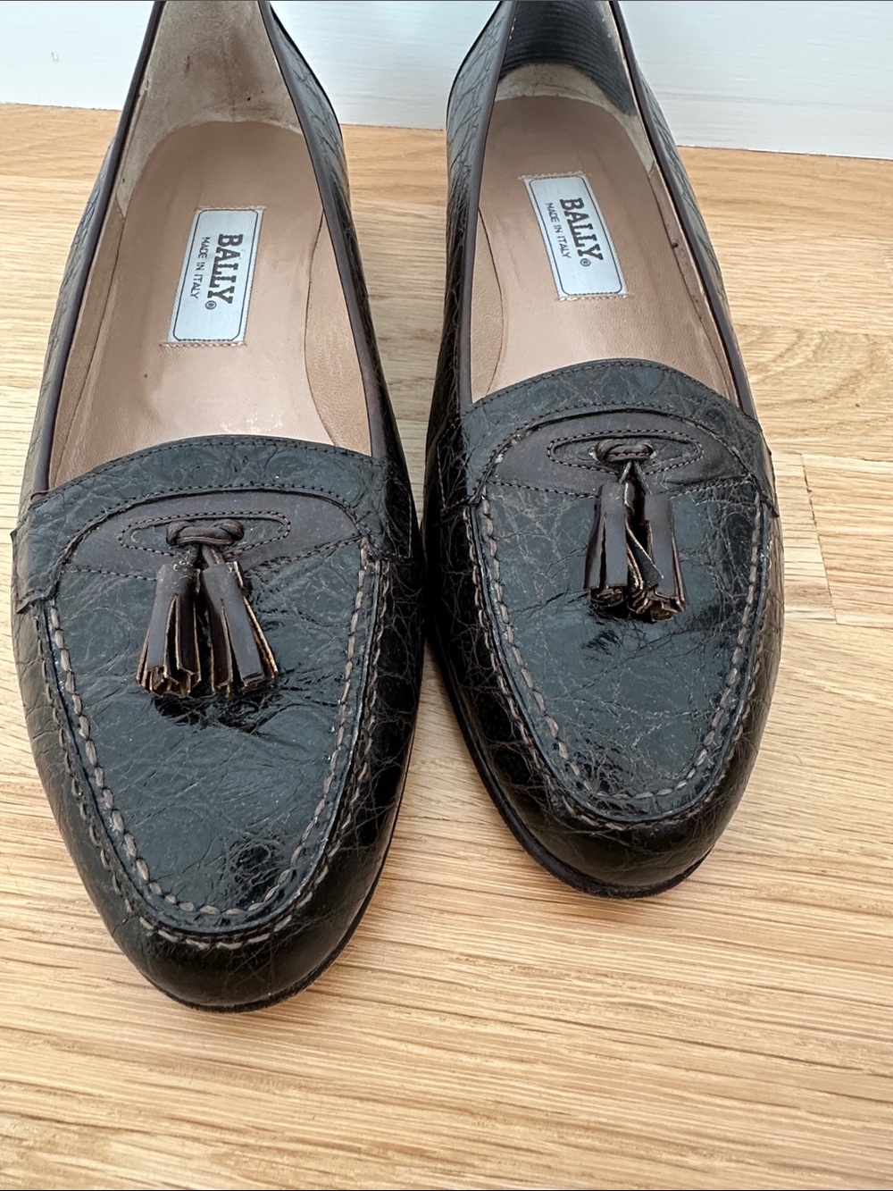 Vintage BALLY Italy brown faux alligator tassel loafer 10B - Picture 3 of 7